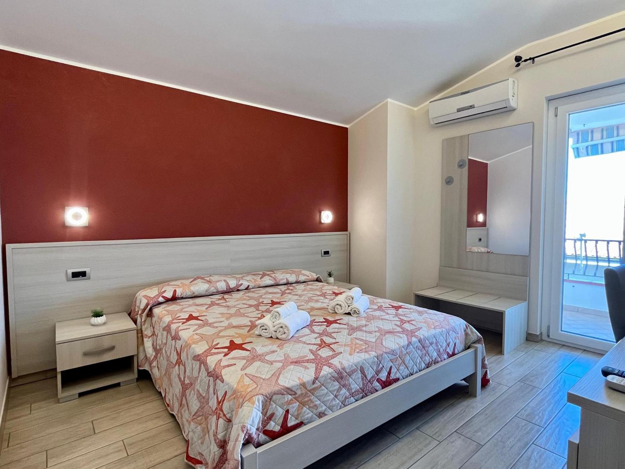 B&B Galatea Santa Domenica  Exterior photo